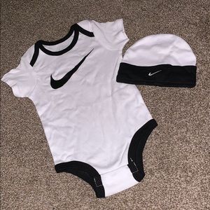RESERVED ❌ 2 piece Nike Jordan baby set